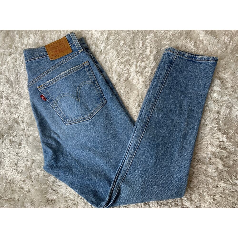 Levi's Premium 501 Slim Jeans Medium Wash Sz 26 x 28